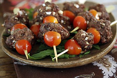 Carne/ Frango com tomate cereja